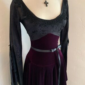 Goth Queen! Rare Shrine Full-length Purple/Black Gown for Cosplay/Halloween.  SM